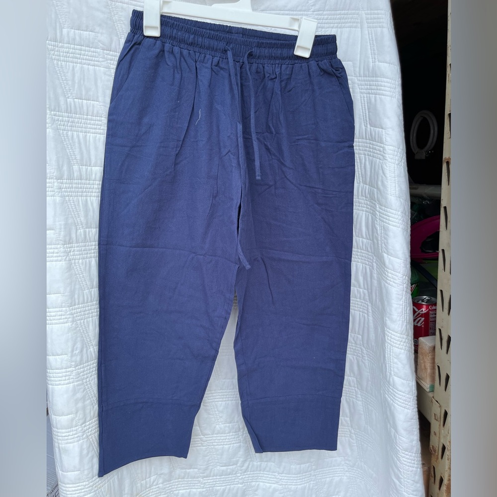 Medium blue capris